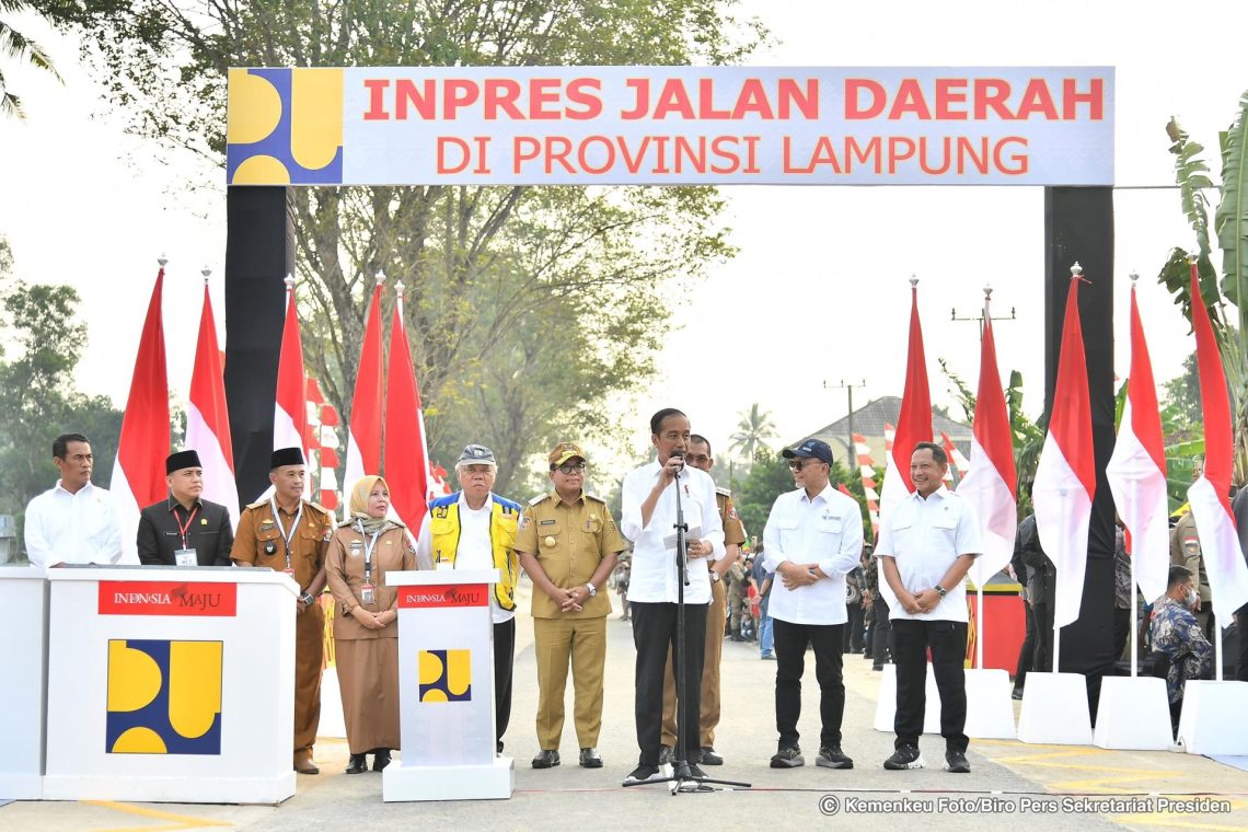 Pemerintah Resmikan Perbaikan 16 Ruas Jalan di Lampung