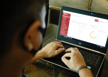 OCTO Clicks Permudah Kelola Keuangan Nasabah melalui Fitur Financial Check-Up