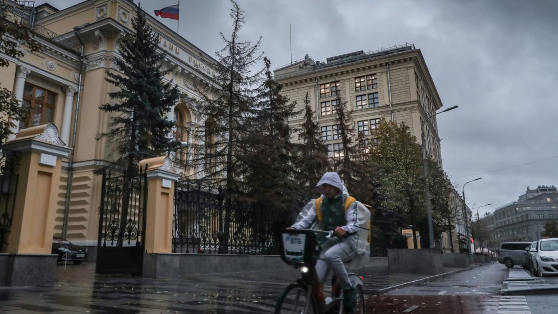 Ekonomi Kontraksi di Tiga Kuartal Terakhir, Rusia Alami Resesi