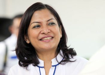 “Ladies Banker” di Ruang Kemudi Pelni