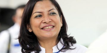 “Ladies Banker” di Ruang Kemudi Pelni