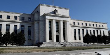 Ekonom AS: The Fed Diprediksi Naikkan 25 bps pada Maret 2023