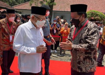 OJK dan BSI Kembangkan UMKM Lewat Bank Wakaf Mikro