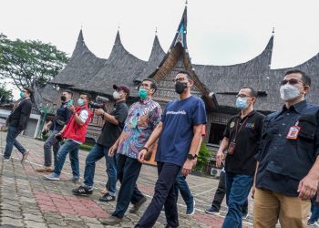 Menparekraf Ajak Masyarakat yang Tidak Mudik Liburan ke Destinasi Ekraf Lokal