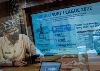 Menparekraf Dukung Acara World Surf League CT 2022 di G-Land Banyuwangi