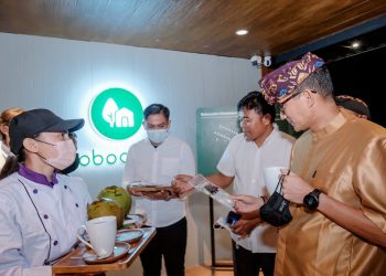 Menparekraf Kunjungi Penginapan Inovatif Bobocabin Kintamani di Bali