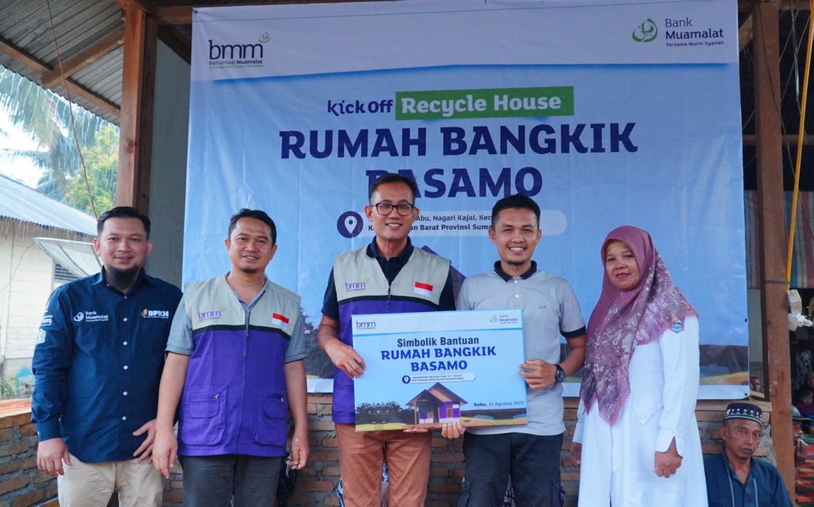 Bank Muamalat dan BMM Bangun Rumah Daur Ulang di Pasaman
