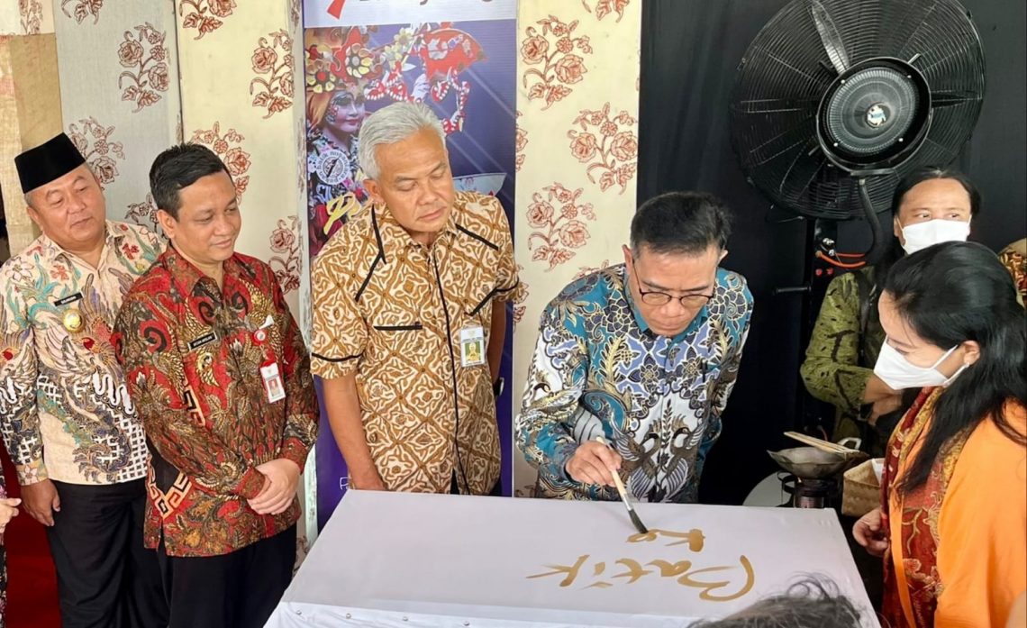 Generasi Muda Jadi Pasar Potensial bagi Industri Batik Nasional