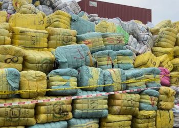 MenkopUKM: Importir Nakal Pakaian Bekas Harus Diberantas!