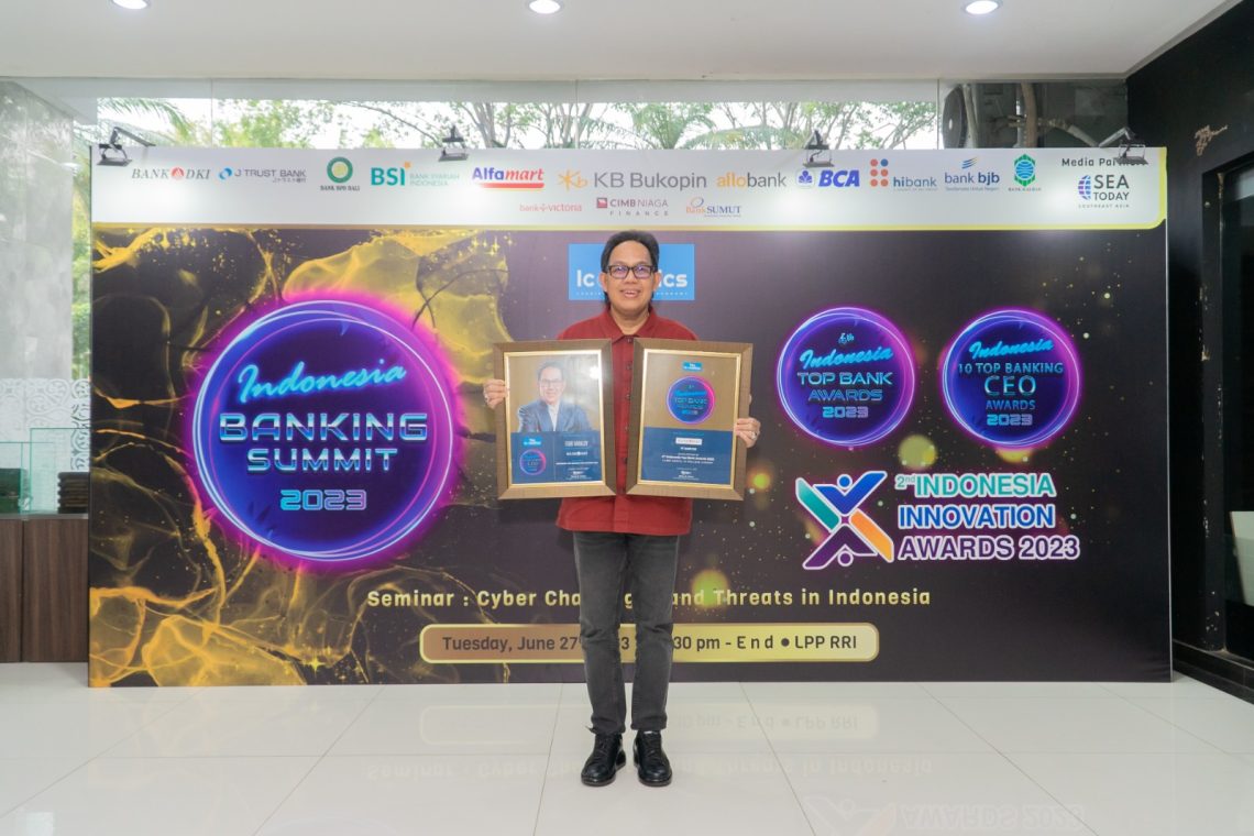 Performa Gemilang, Bank DKI Raih Indonesia Top Bank Awards 2023 dan Top Banking CEO 2023