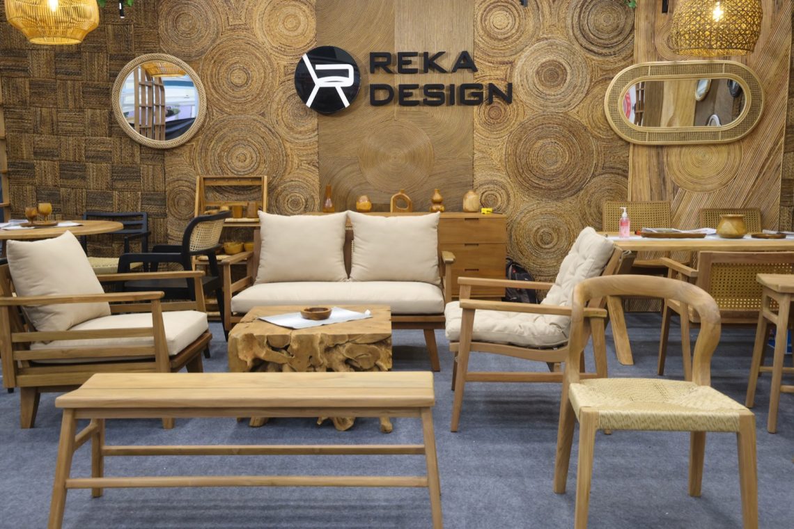 MenkopUKM Dorong Industri Furnitur Nasional Bangun Ekonomi Nasional