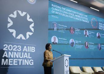 Menkeu Ungkap Kerja Sama Indonesia-AIIB Sukseskan Transisi Energi