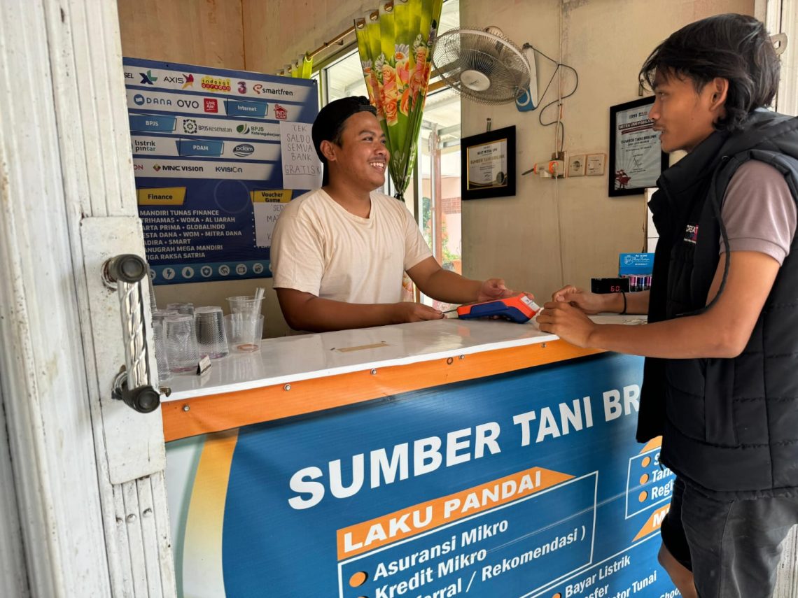 AgenBRILink Karawang Ini Sukses Salurkan Pinjaman Ultra Mikro ke Petani