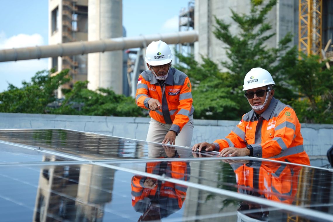 SIG Meluncurkan Program Akselerasi Dekarbonisasi dan Transisi Energi Hijau di Pabrik Tuban