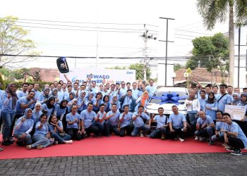BRI Beri Mobil untuk AgenBRILink Berprestasi di Yogyakarta