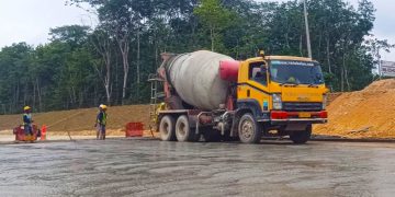 SIG Pasok Beton Siap Pakai Untuk Pembangunan Jalan Tol Bayung Lencir – Tempino