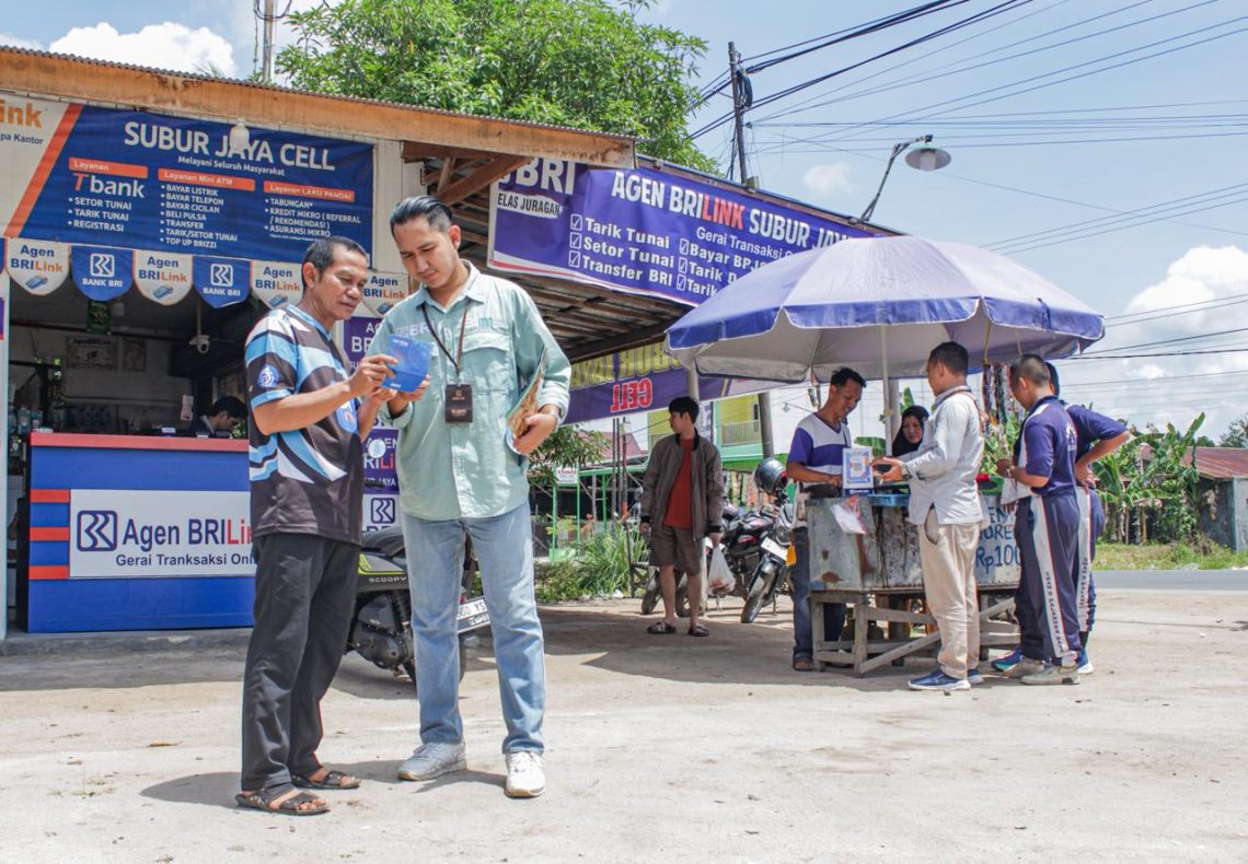 Agen BRILink Kembangkan Toko Mantan Karyawan Minimarket