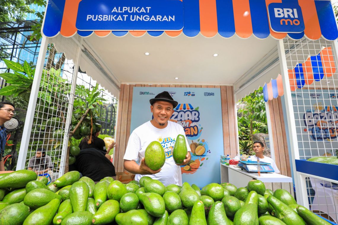 Program Pemberdayaan Klaster Hidupku Bantu Kembangkan Budidaya Alpukat