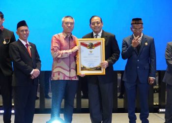 BRI Sabet Dua Penghargaan di Anugerah Keterbukaan Informasi Publik 2024