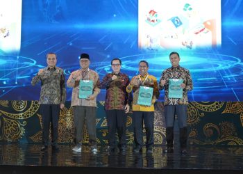 OJK Dorong Penguatan Ekosistem Keuangan Syariah di Seluruh Sektor Jasa Keuangan