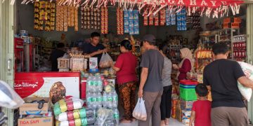 Pilar Inklusi dari Binjai Utara: Kisah Shifa Celluler Perluas Akses dan Literasi Keuangan Lansia