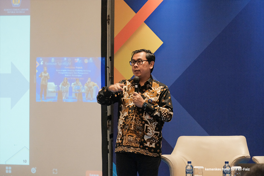 Stafsus Menkeu Sampaikan Urgensi Reformasi Keuangan