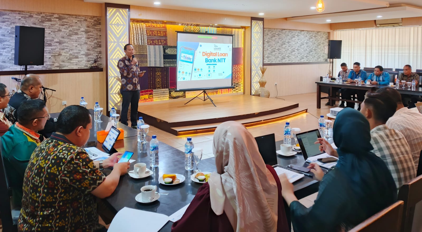 Bank DI Yogyakarta Belajar Program Pinjaman Online di Bank NTT