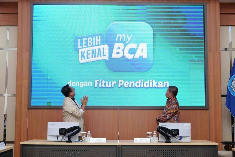 BCA dan UNDIP Berkolaborasi Hadirkan Fasilitas Pembayaran Kuliah di myBCA dan Solar Panel Charging Station