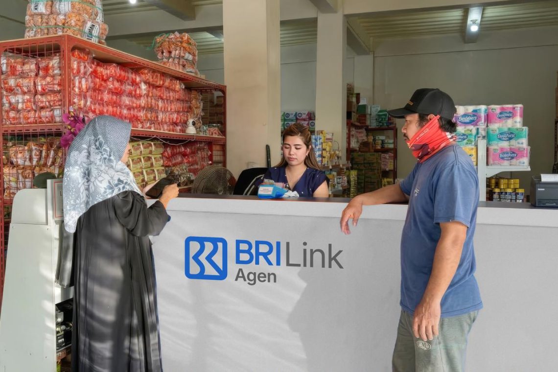 Kisah Agen BRILink Sumbawa: Dari Solusi Transaksi Warga hingga Buka Lapangan Kerja Baru
