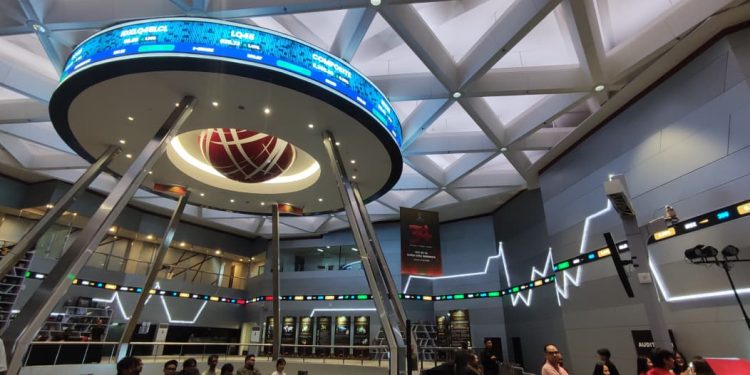 Tanggapi Hasil Review MSCI, OJK Sebut Daya Tahan Investor Lokal Mampu Redam Outflow