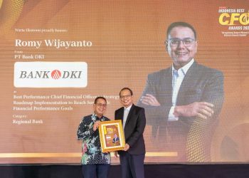 Direktur Keuangan & Strategi Bank DKI, Romy Wijayanto Raih Indonesia Best CFO Awards 2024