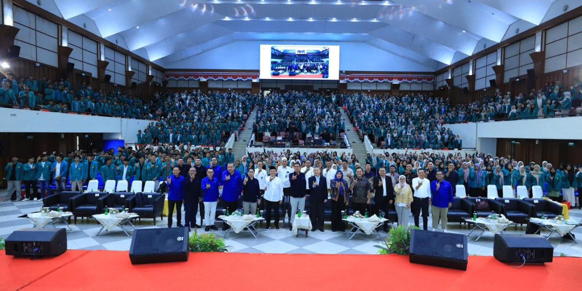 OJK Dorong Generasi Muda Cerdas Berinvestasi di Pasar Modal Syariah