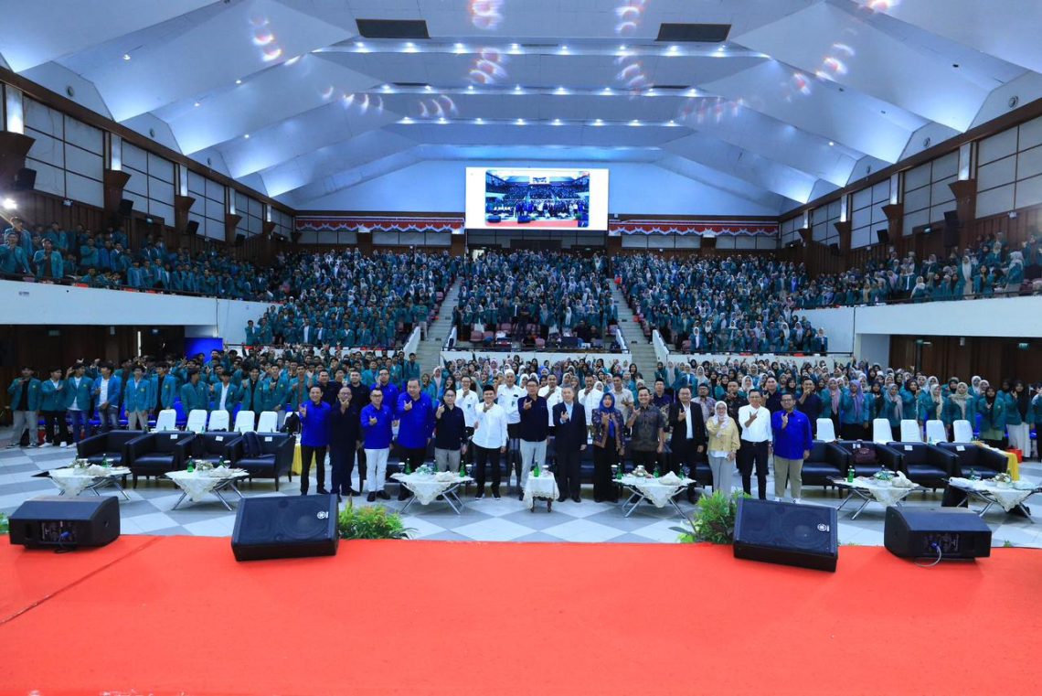 OJK Dorong Generasi Muda Cerdas Berinvestasi di Pasar Modal Syariah