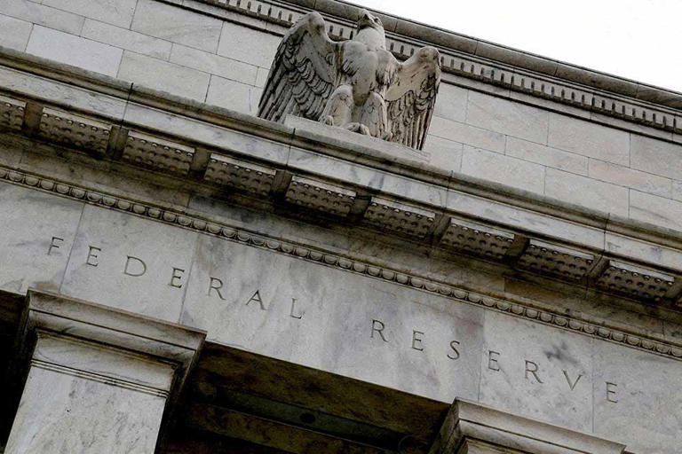Inflasi di Atas Target, The Fed Didesak Tunda Akselerasi Pemangkasan Suku Bunga
