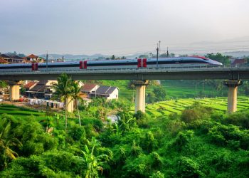 Ada Proyek SUTT di Jalur Padalarang-Tegalluar, Jadwal Whoosh Disesuaikan Mulai 18 Februari