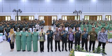 Waspada Penipuan Digital, OJK Bekali Prajurit TNI Literasi Keuangan