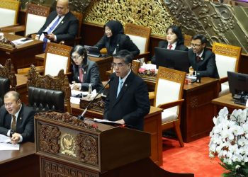 Tindak Lanjut Putusan MK: Menaker Beberkan Poin Kunci UU Pelindungan Ketenagakerjaan Anyar