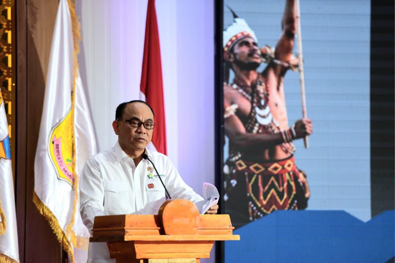 Serahkan SK Badan Hukum Kopdes Merah Putih di Papua Tengah, Menkop Tegaskan Soal Tata Kelola dan Gagasan Segar