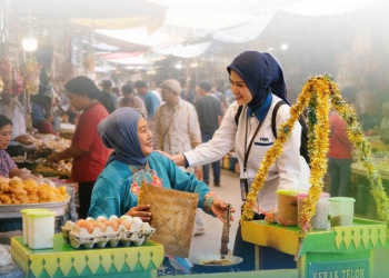Meringankan Beban 14 Juta Ibu-Ibu Prasejahtera, Bunga Pembiayaan PNM Mekaar Anjlok dari 20% ke 8%