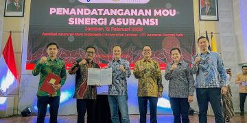 Gandeng UNEJ dan AAJI, OJK Luncurkan Beasiswa Riset Asuransi Jiwa di Jember