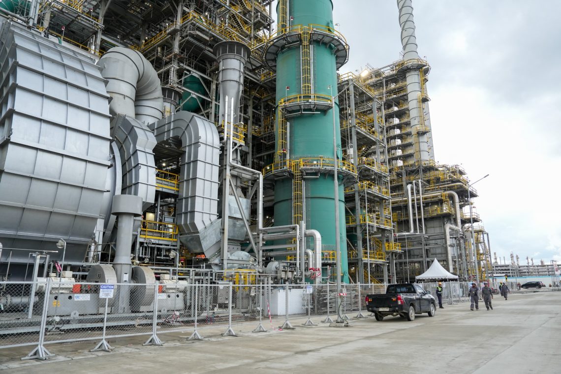 SIG Suplai 115.609 Ton Semen untuk RDMP Balikpapan, Kilang Terbesar RI Resmi Beroperasi