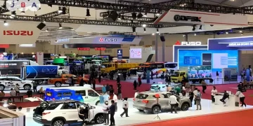 Sektor Perdagangan Dominasi Piutang Multifinance Rp90,69 Triliun, Kredit Mobil Sentuh Rp290,97 Triliun