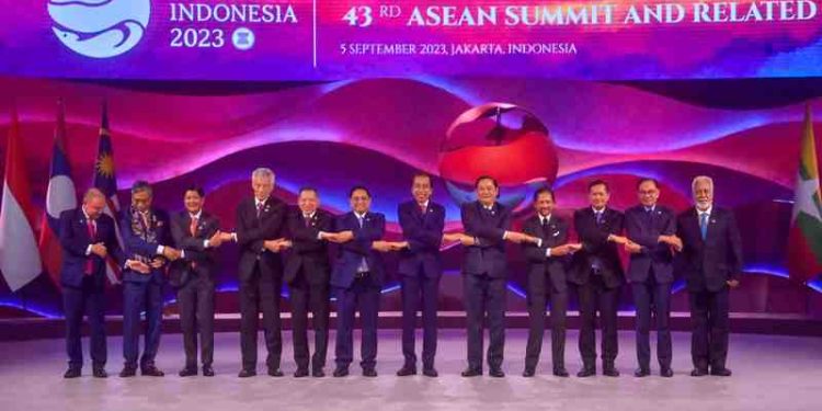 KTT ke-43 ASEAN Resmi Dibuka