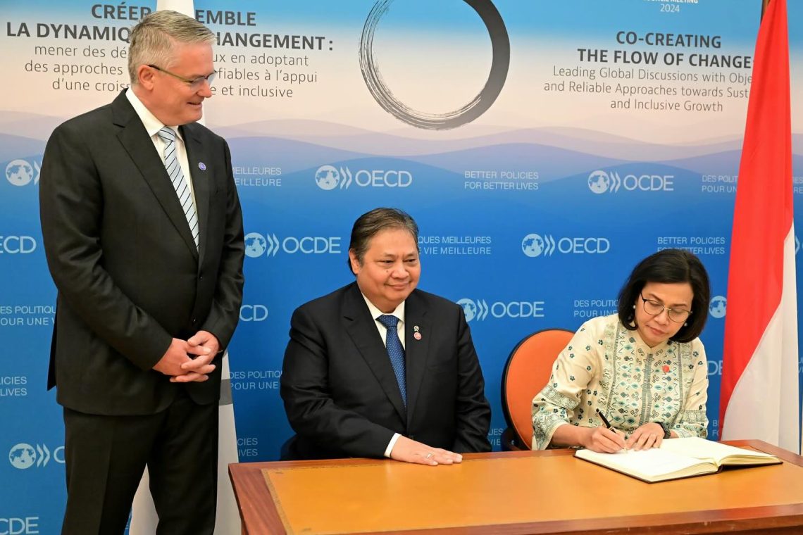 Menkeu Sri Mulyani Hadiri Proses Aksesi Indonesia Jadi Anggota OECD di Paris