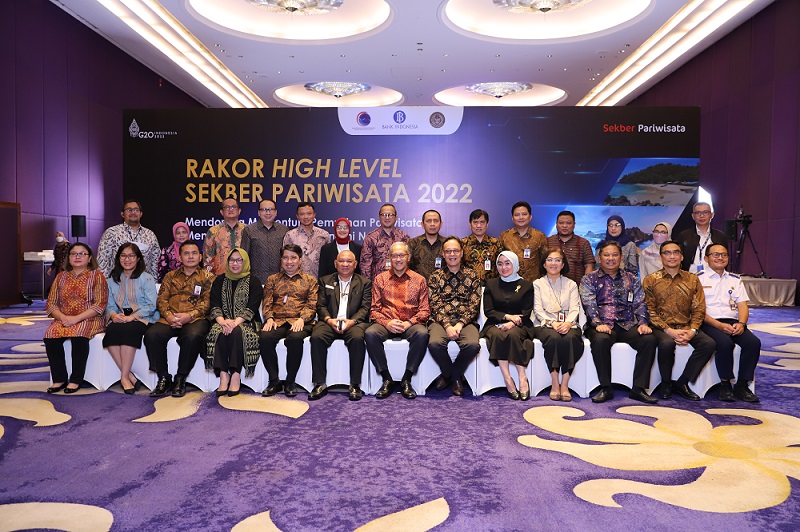 Sepuluh Langkah Strategis Percepat Pemulihan dan Penguatan Pariwisata Nasional