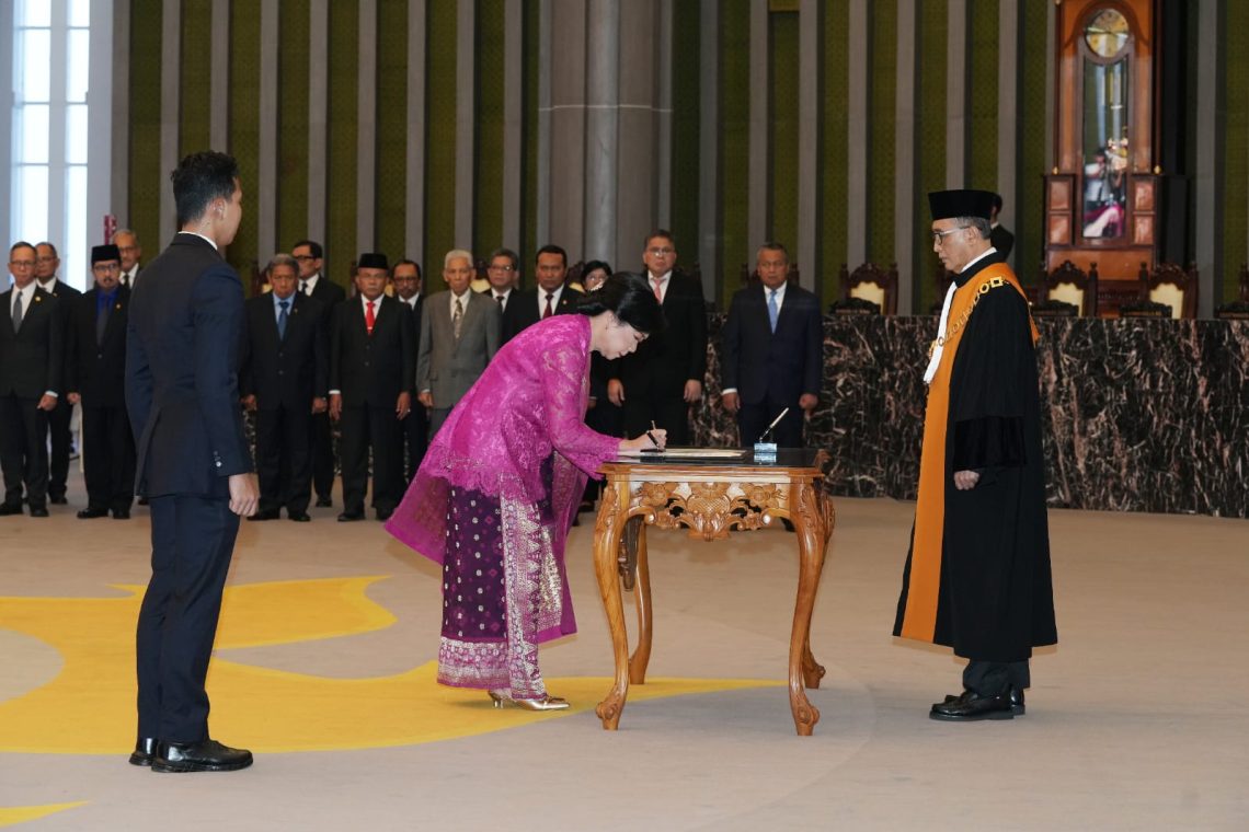 Filianingsih Hendrata Dilantik sebagai Deputi Gubernur Bank Indonesia