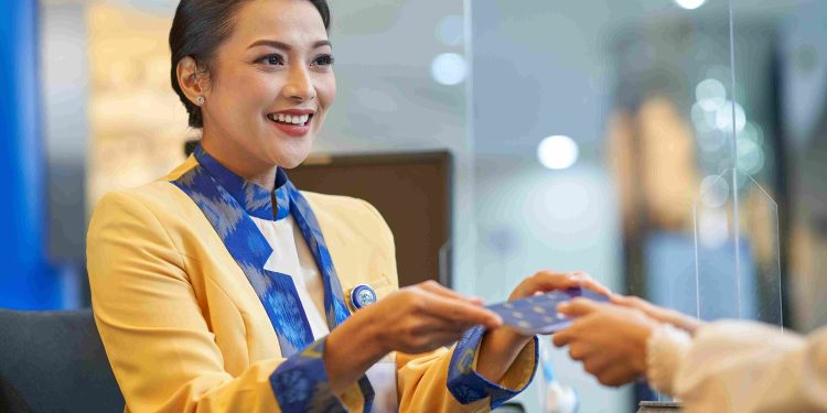 Makin Fleksibel, Transaksi ‘Outward Remittance’ Poket Valas BCA Kini Bisa Lewat Cabang