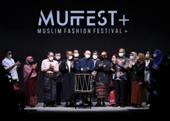 MenKopUKM Tegaskan Kolaborasi Demi Wujudkan Indonesia Kiblat Fesyen Muslim Dunia