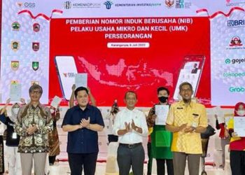 Pemerintah Serahkan 560 NIB Kepada Pelaku UMK Di Surakarta