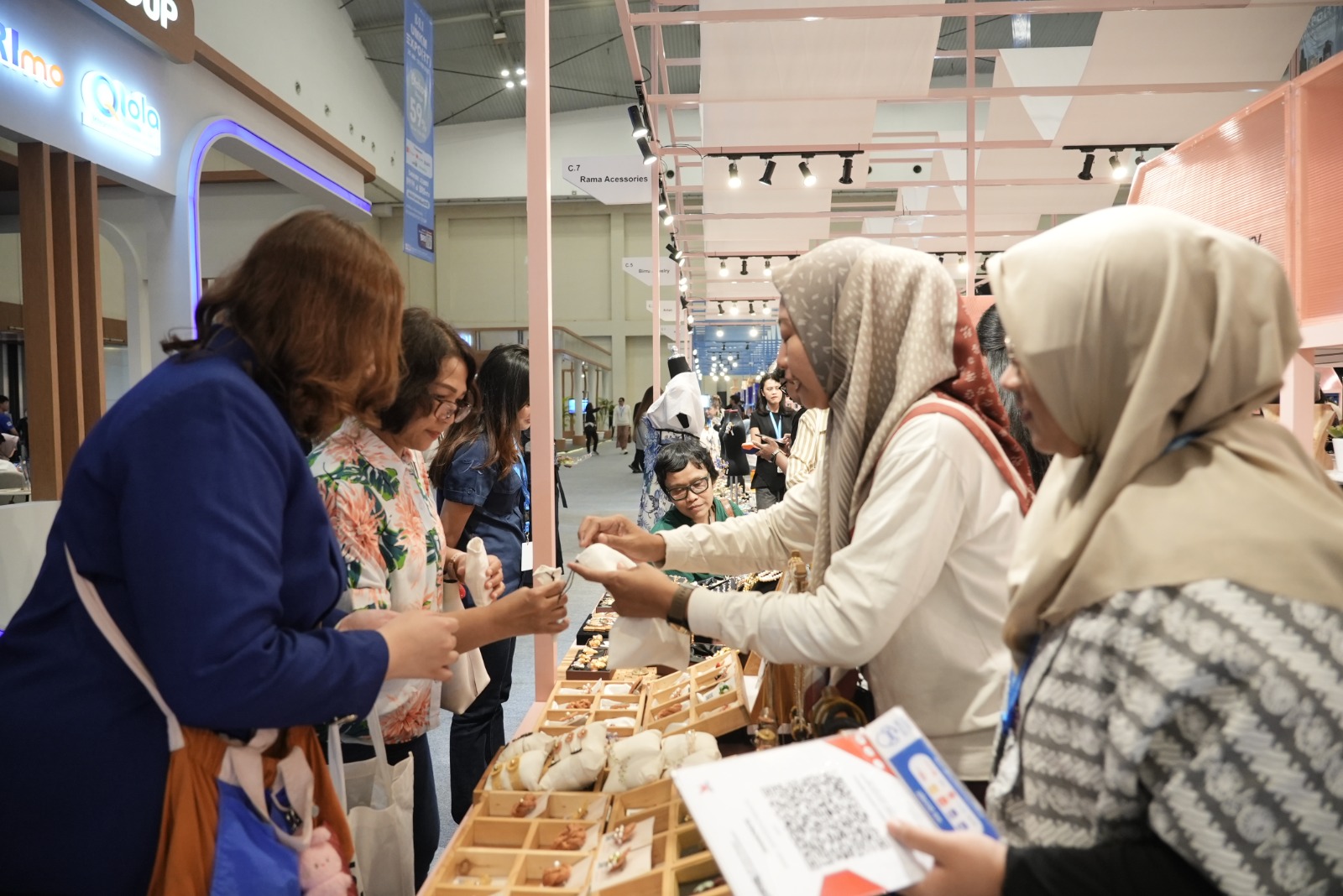 Makin Bersinar, UMKM Perhiasan Asal Mojokerto Siap Go Global Berkat Dukungan BRI